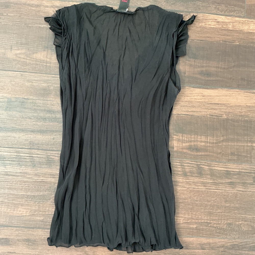 Pepper Top Black Ruffle V-Neck Sequin Embellished Sleeveless Slim Fit Small - Picture 4 of 5
